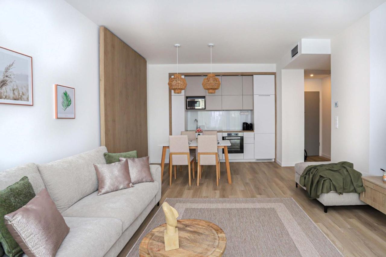 Platan Beach Apartman With Lakeview Balatonboglár Εξωτερικό φωτογραφία