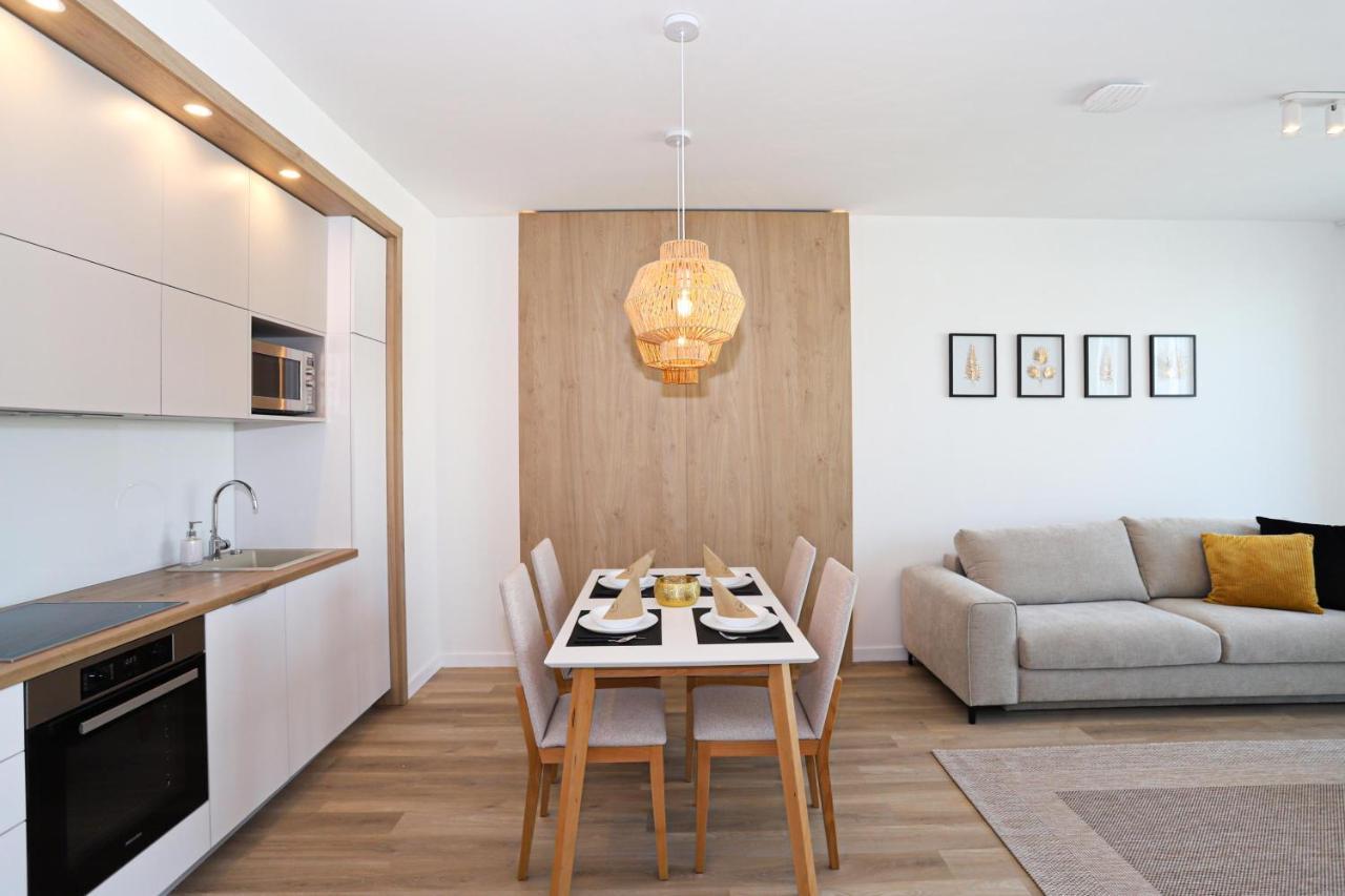 Platan Beach Apartman With Lakeview Balatonboglár Εξωτερικό φωτογραφία