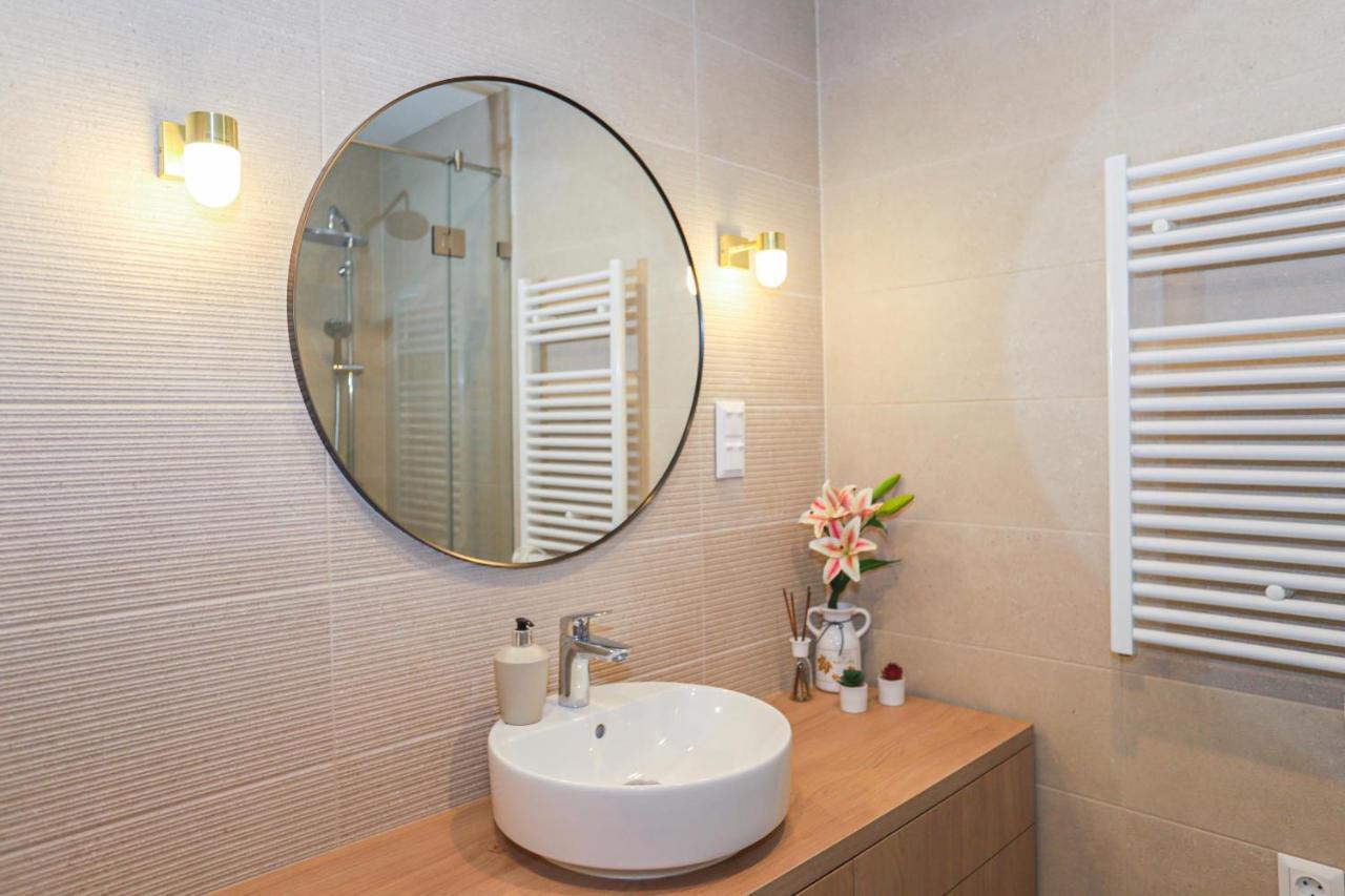 Platan Beach Apartman With Lakeview Balatonboglár Εξωτερικό φωτογραφία