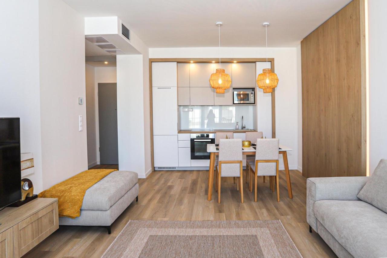 Platan Beach Apartman With Lakeview Balatonboglár Εξωτερικό φωτογραφία